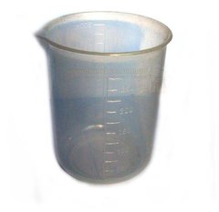 Мерный стакан пластиковый с носиком и шкалой 0-250 мл. 3425368 фото